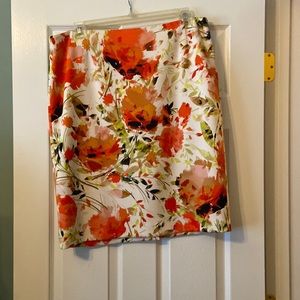 Kasper pencil skirt